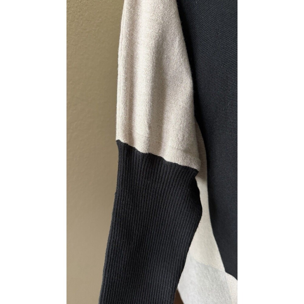 Aaeda Women's Size L/XL Gray Tan Black Color Block Dolman Sleeve Knit Sweater - Picture 3 of 8